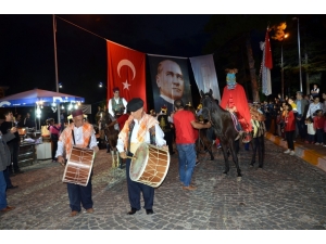 Festivalde 600 Yıllık Gelin Alma Geleneği Canlandırıldı