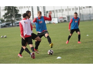 Eskişehirspor İznin Ardından Topbaşı Yaptı
