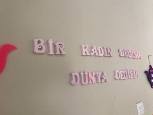 Tunceli’de, “Bir Kadın Değişir Dünya Değişir” Projesi