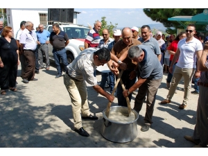 500 Yıllık Keşkek Geleneği Manisa’da Yaşatılıyor