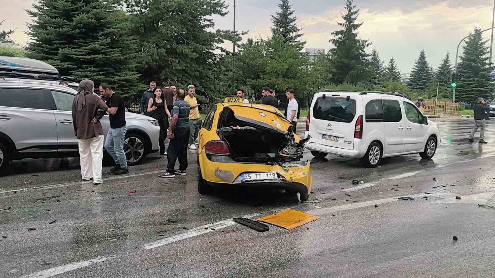 erzurum-da-bir-ayda-533-trafik-kazasi