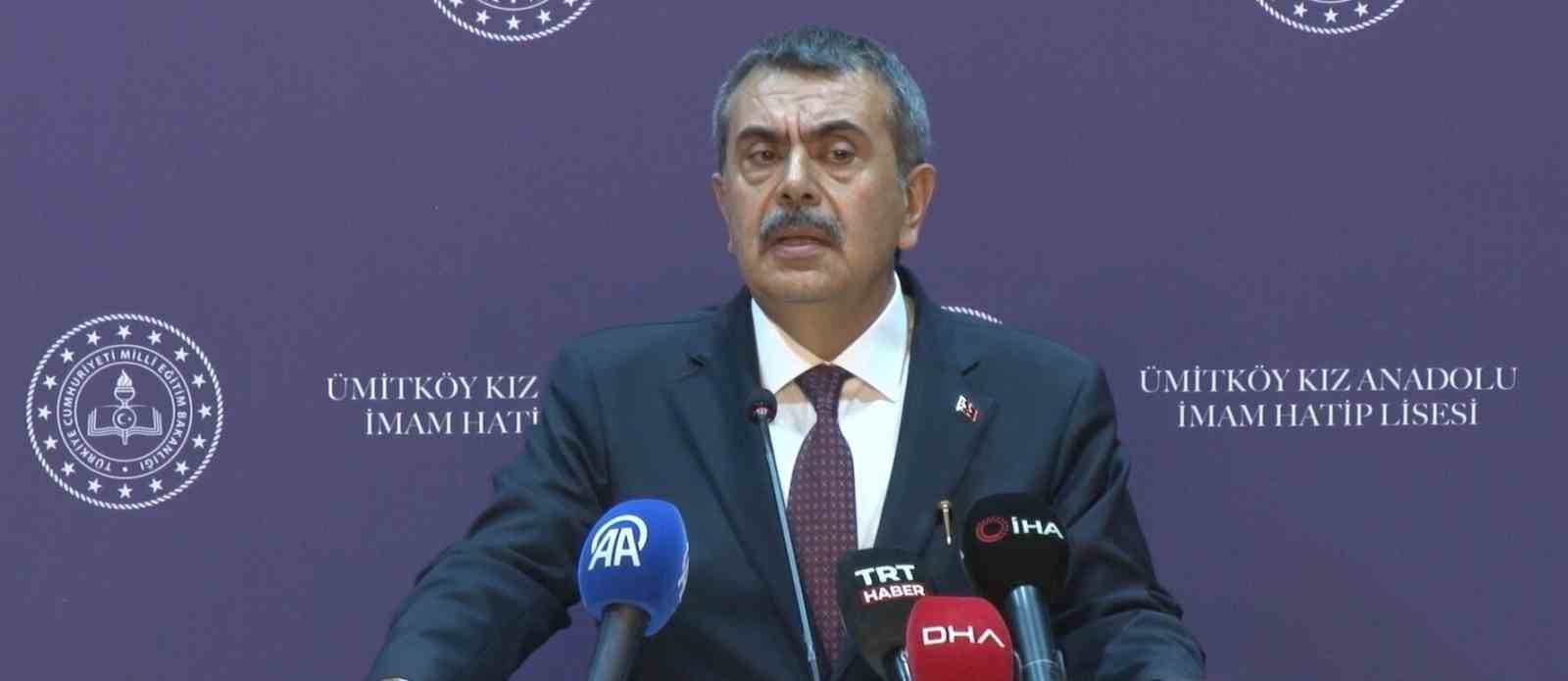 bakan-tekin-imam-hatip-meslek-derslerini-branslastiracak-bir-adimi-yok-ile-beraber-yurutuyoruz
