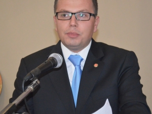 Yenişehir Chp Yönetimi İstifa Etti