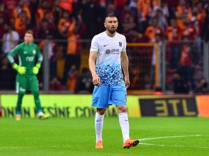 Burak Yılmaz’dan Trabzonspor Yönetime Yanıt