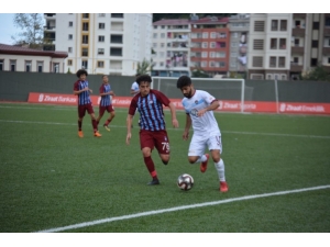 Ziraat Türkiye Kupası 2. Tur: Ofspor: 3 - 1461 Trabzon: 5