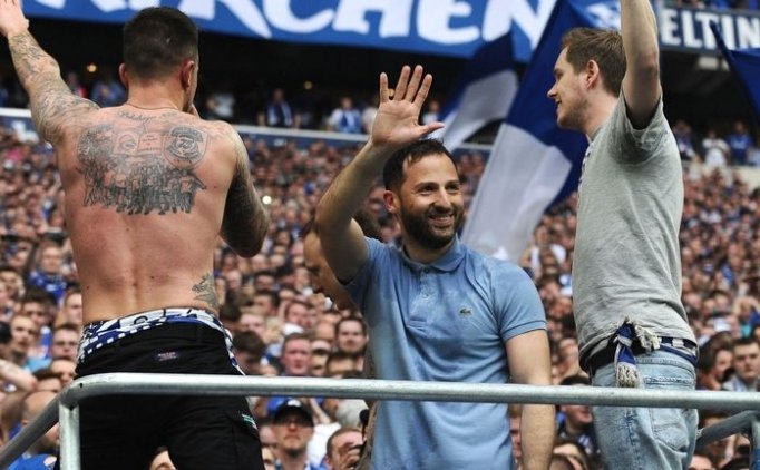 Schalke'nin Hocası Tedesco'dan Devler Ligi Uyarısı