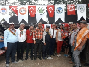 İstanbul Yörük Türkmen Derneği’nden Söğüt Çıkartması