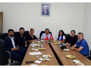 Atçılık Ve At Antrenörlüğü Bölümlerinin Bilgilendirme Toplantısı Yapıldı