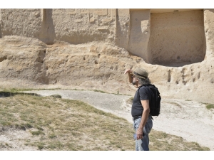 Sempozyum Sanatçıları Frig Vadisi’nde