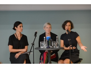 ’Evrenin Titreşen Işıkları’ Salt Beyoğlu’nda Ziyarete Açıldı