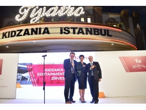 Çocuklar Burada Kendi Paralarını Kazanıp, Gerçek Hayatı Deneyimliyor