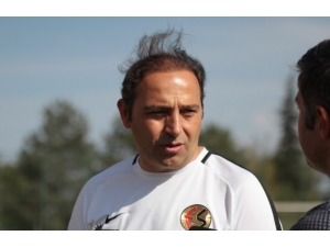 Fuat Çapa, "Eminim Şu An Bir Çok Kişi Üzüntülü"