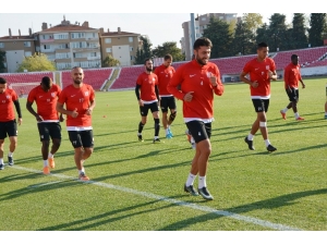 Giray Bulak: “Zor Bir Maç Oynayacağız