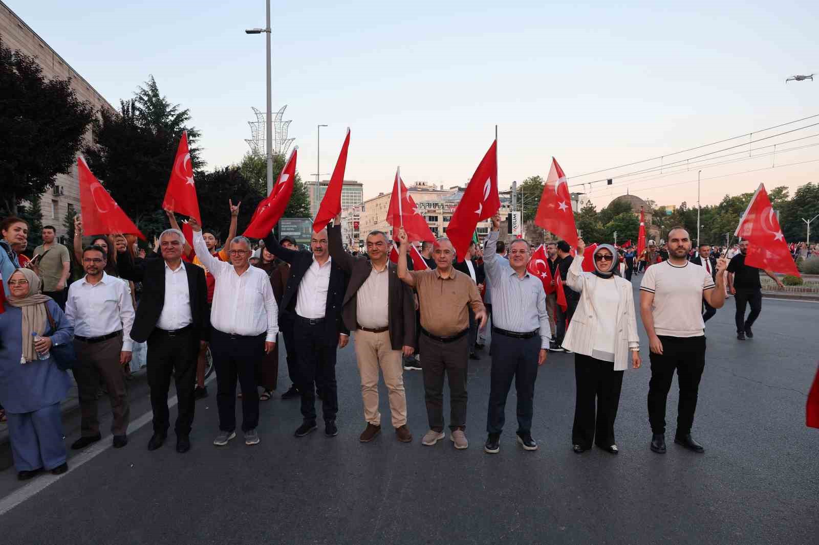 baskan-ozdogan-15-temmuz-u-unutmayacagiz-unutturmayacagiz