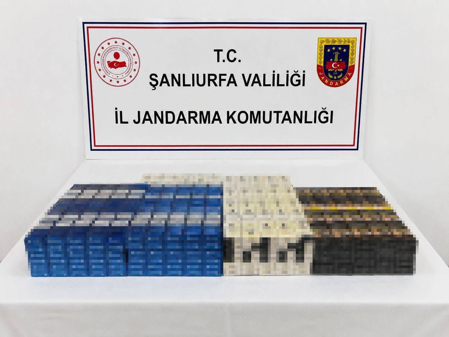 sanliurfa-da-kacak-alkol-ve-sigara-ele-gecirildi