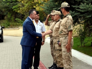 Vali Büyükakın Tuğgeneral Bulut İle Bir Araya Geldi