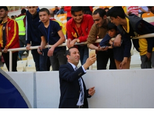 Adil Gevrek: “Büyük Camiamız Rahat Olsun, Bu Kulüp Sağlam Temeller Üzerinde Yükseliyor”