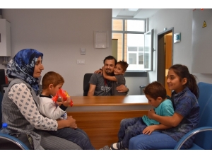 Küçük Şirin Kahraman Doktorunu Uğurladı