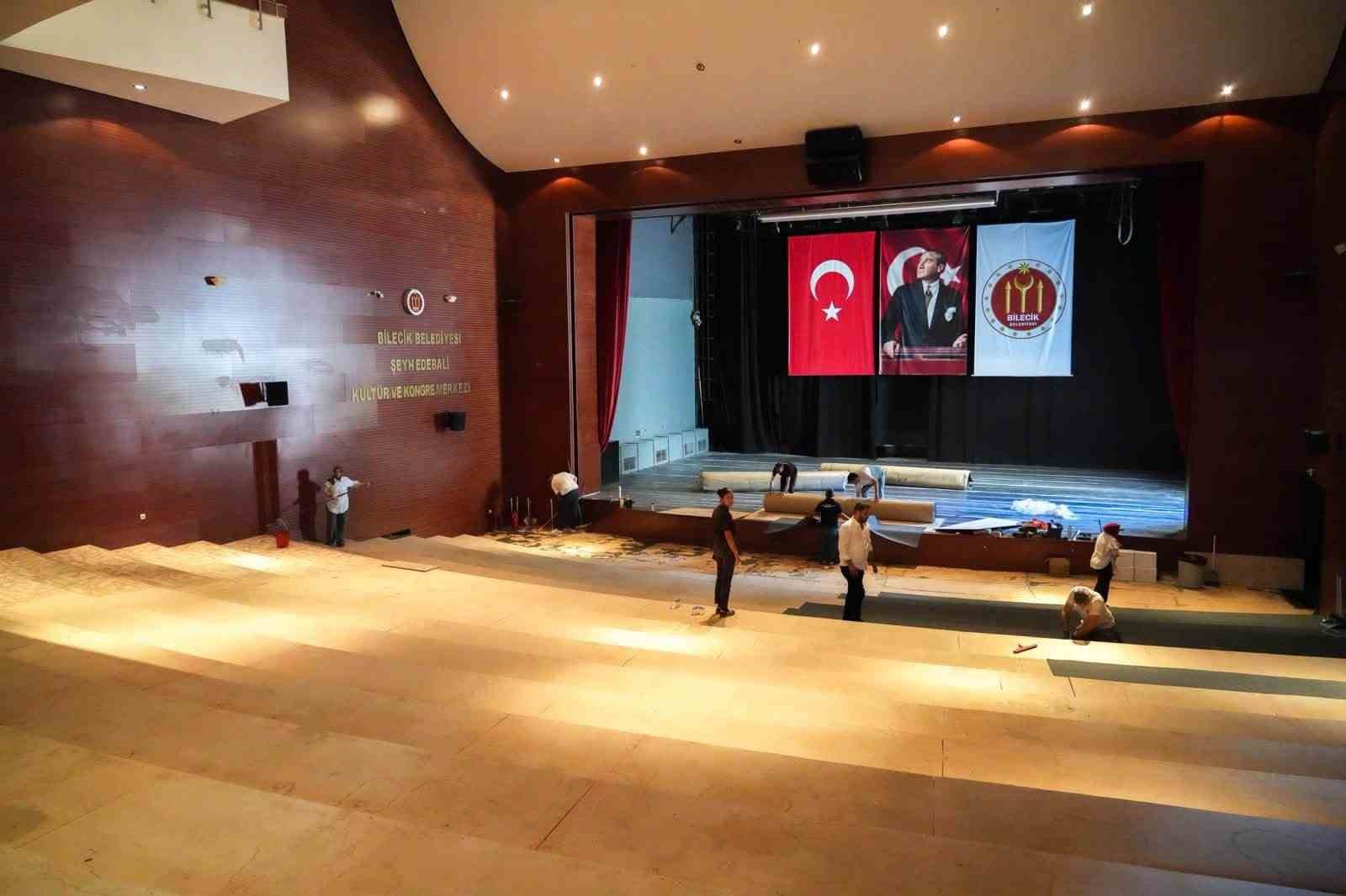 seyh-edebali-kultur-ve-kongre-merkezi-yeniliyor