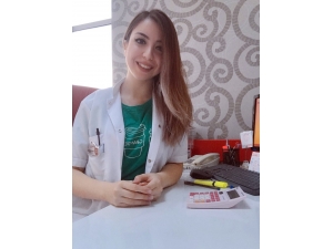 ’Çocuklarınızı Okula Aç Göndermeyin’ Uyarısı