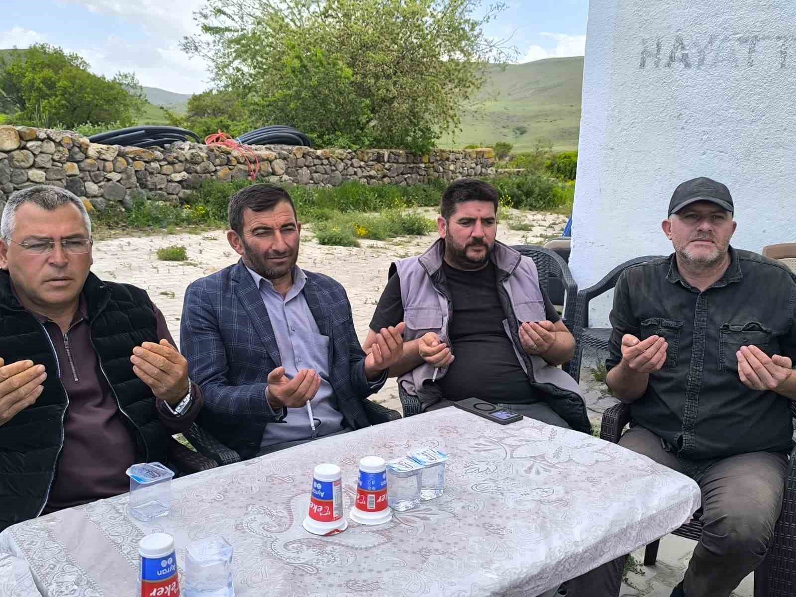 suhut-ta-kurakliga-karsi-sukur-ve-yagmur-duasi-programi
