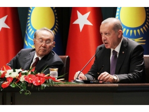 Türkiye İle Kazakistan Arasında Anlaşmalar İmzalandı
