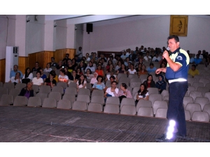 Öğretmenler Trafik Eğitiminden Geçti