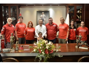 Akut’tan Başkan Ataç’a Ziyaret