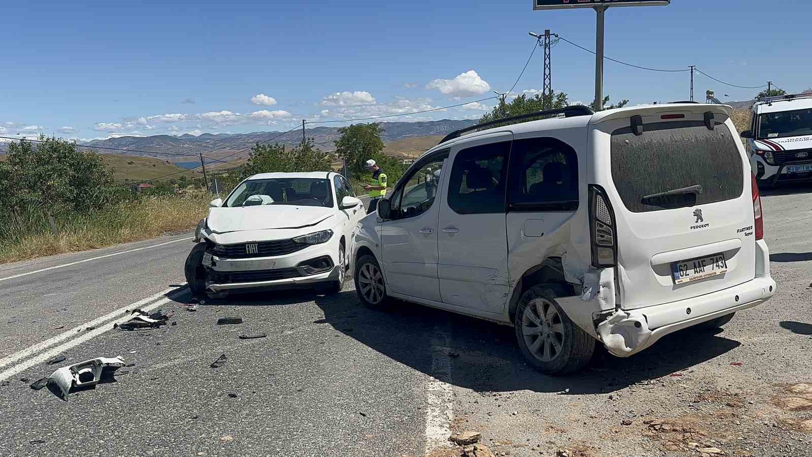 elazig-da-trafik-kazasi-2-yarali