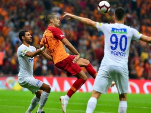 Spor Toto Süper Lig: Galatasaray: 0 - Kasımpaşa: 0 (İlk Yarı)