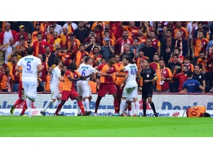 Spor Toto Süper Lig: Galatasaray: 4 - Kasımpaşa: 1 (Maç Sonucu)