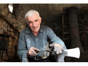 30 Metrekarede 51 Yıldır Yaptığı Mesleğe Çırak Bulamadı