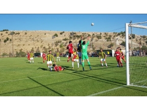 Evkur Yeni Malatyaspor U21’de Galibiyete Hasret