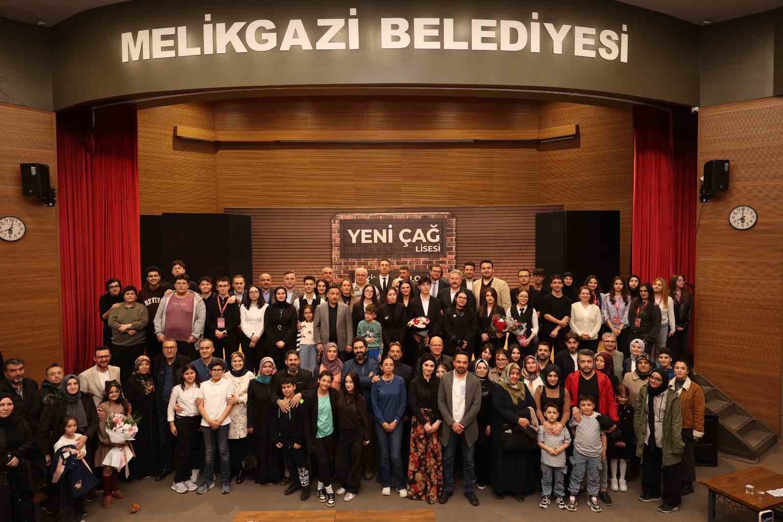 mektep-melikgazi-sosyal-bilimler-okulu-basvurulari-basladi