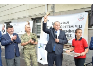 Artvin’de 2018-2019 Eğitim Öğretim Yılının İlk Ders Zili Çaldı