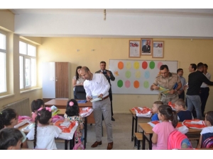 Kaymakam Özadalı Öğrencilerle Bir Araya Geldi