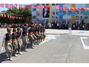 Diyarbakır’da Ders Zili Zılgıtla Başladı