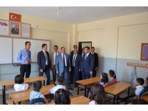 Adilcevaz’da Yeni Eğitim Öğretim Yılı Başladı