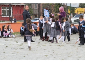 Ardahan’da Eğitim Öğretim Yılının İlk Ders Zili Çaldı