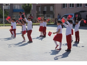 Erzincan’da 40 Bin 97 Öğrenci Ders Başı Yaptı