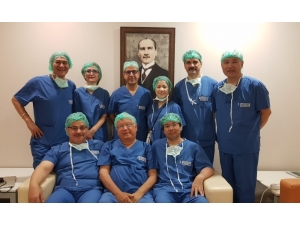 Türk Robotu Olarak Da Bilinen, Böbrek Taşı Tedavi Robotu ’İbn-i Sina’ Uzmanların İlgisini Çekiyor