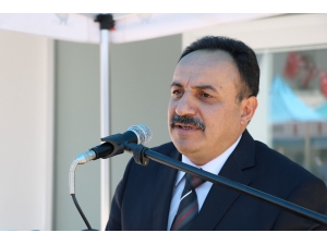 Akkurt: "15 Bin Öğretmenle 300 Bin Öğrenciye Eğitim Vereceğiz"