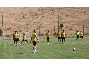 Erol Bulut: "Bence Medel’e De Gereksiz Yere Kırmızı Kart Verildi"