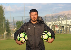 Kemal Oskay Isparta Davrazspor’a Teknik Direktör Oldu