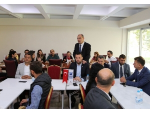 Eso Fuarında Sanayiciler Bir Araya Geldi