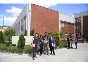 Sdü’de, 37 Öncelikli Alanda 97 Öğrenciye Yök Bursu