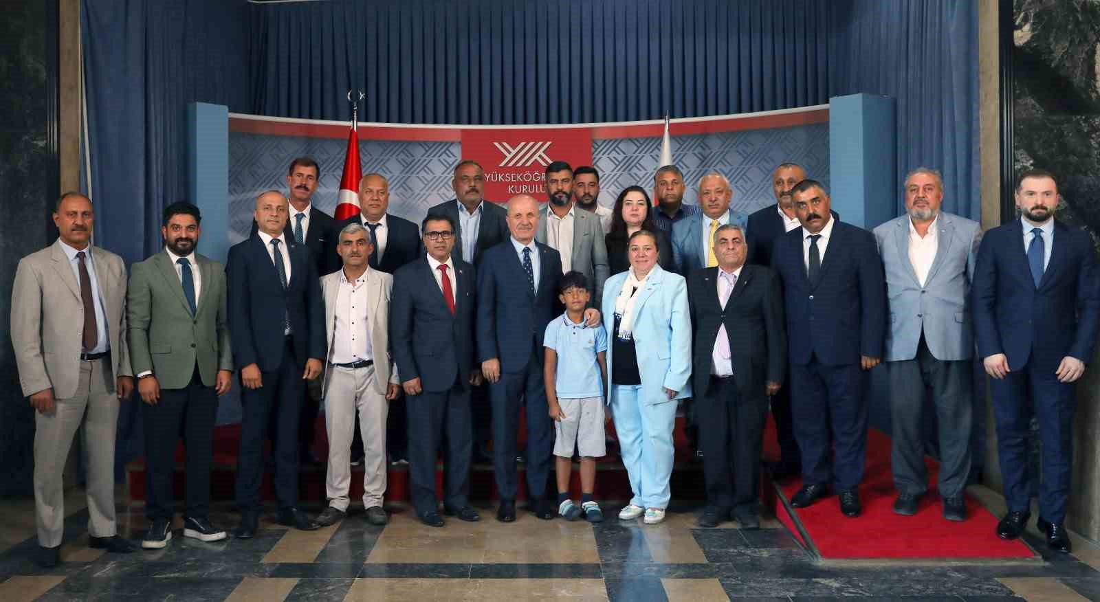 roman-genclerin-yuksekogretime-erisimi-yok-te-masaya-yatirildi