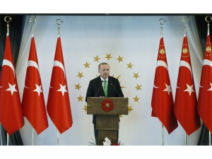 Recep Tayyip Erdoğan Üniversitesi Geliştirme Vakfı Kurucular Kurulu Cumhurbaşkanlığı Külliyesinde