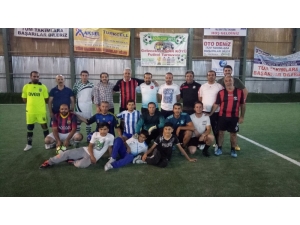 Vanlı Gazetecilerin Dostluk Maçları Sürüyor