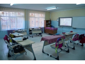 Başkan Yaman, Okul Çalışmalarını İnceledi